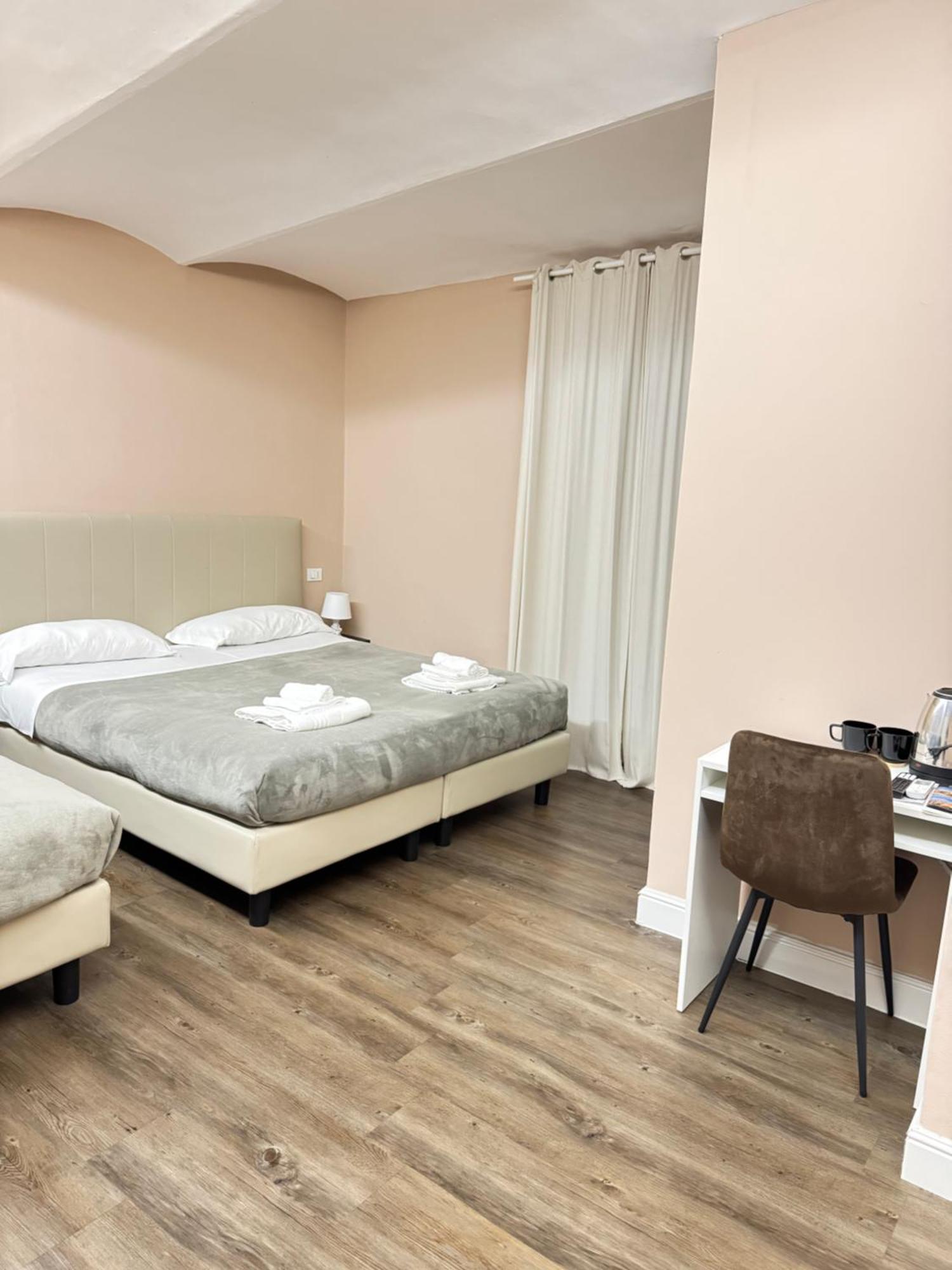 Cattaleya Rooms Florence Exterior photo